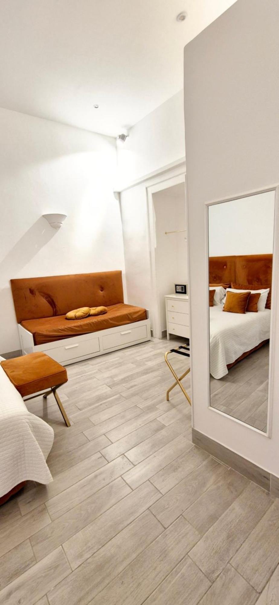 Maison Marinella Boutique Room Napels Buitenkant foto